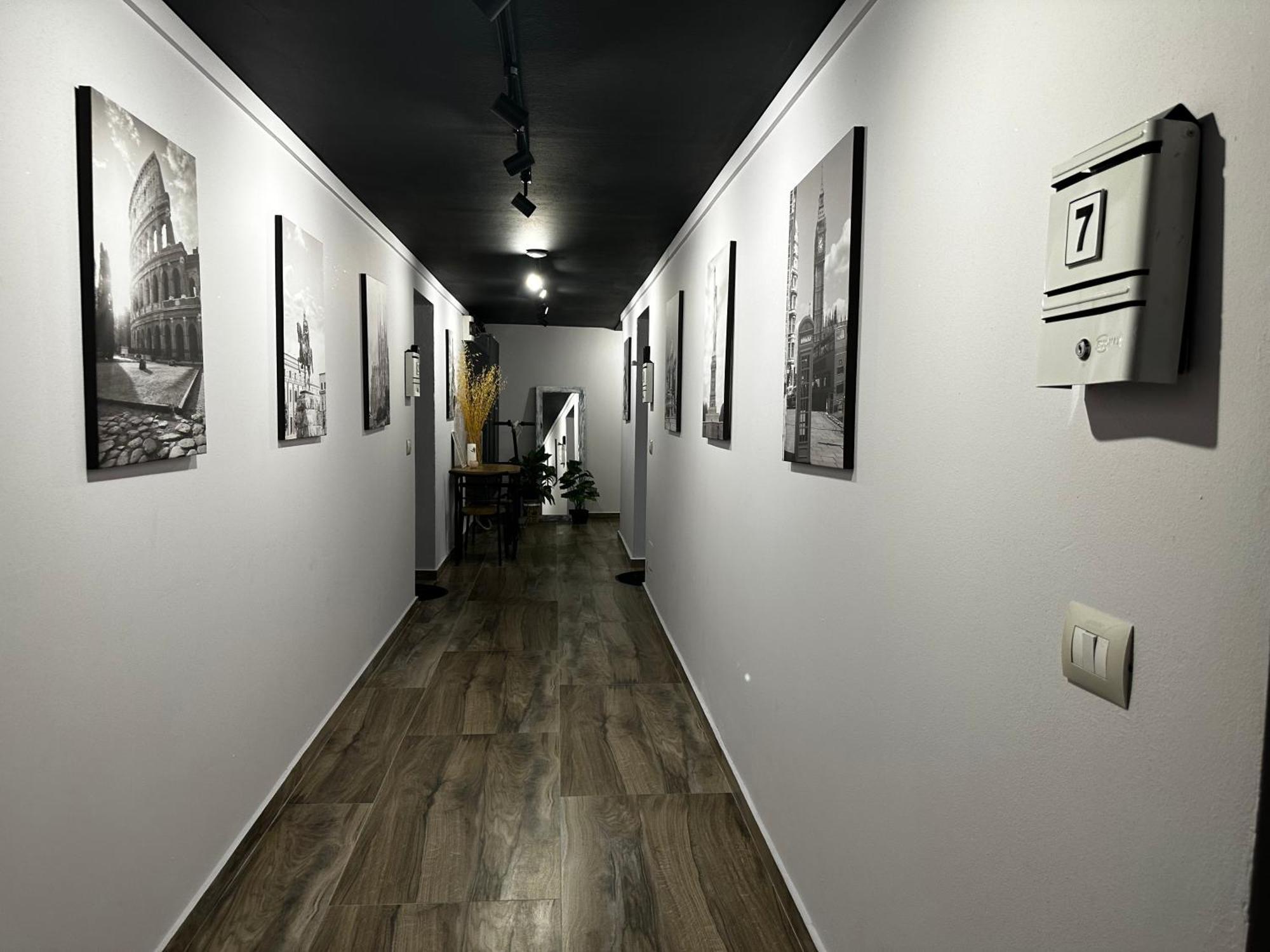 Modern Duplex 207 Near American Embassy Apartment